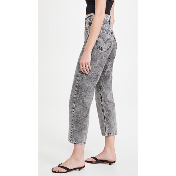 Levi's Ribcage Straight Ankle Jeans - Picture 5 of 9